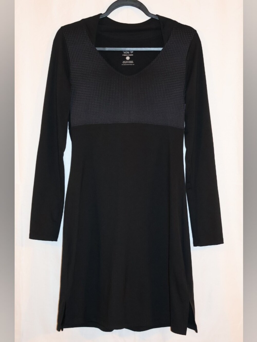 Mountain Hardwear Black & Gray Long-Sleeve Knit Activewear Dress.